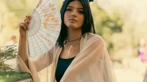 Miya Cech interprète Toph dans la série Avatar : portrait de l’actrice
